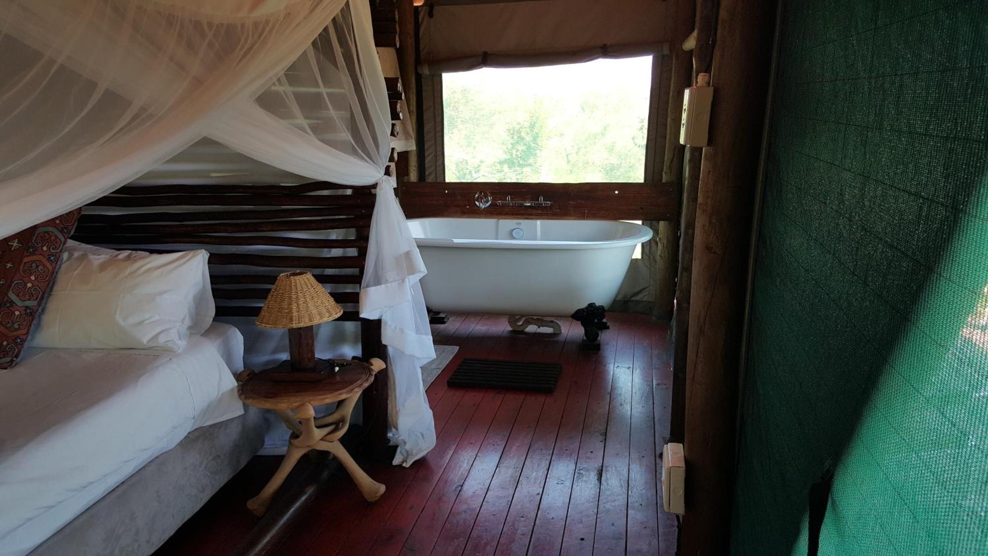 ムウェティ ブッシュ ロッジ Grietjie Game Reserve 部屋 写真