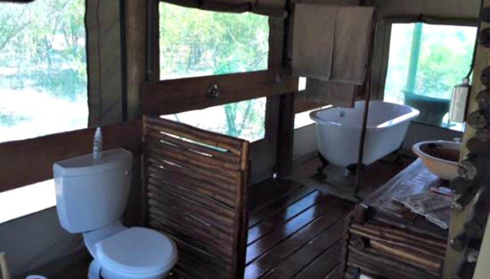 ムウェティ ブッシュ ロッジ Grietjie Game Reserve エクステリア 写真